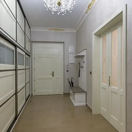 Apartment Luxury In The Middle Of Prag