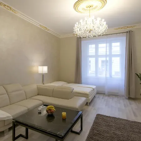 Apartment Luxury In The Middle Of
