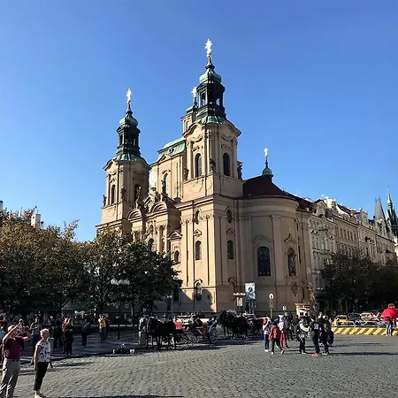 Luxury In The Middle Of Prag